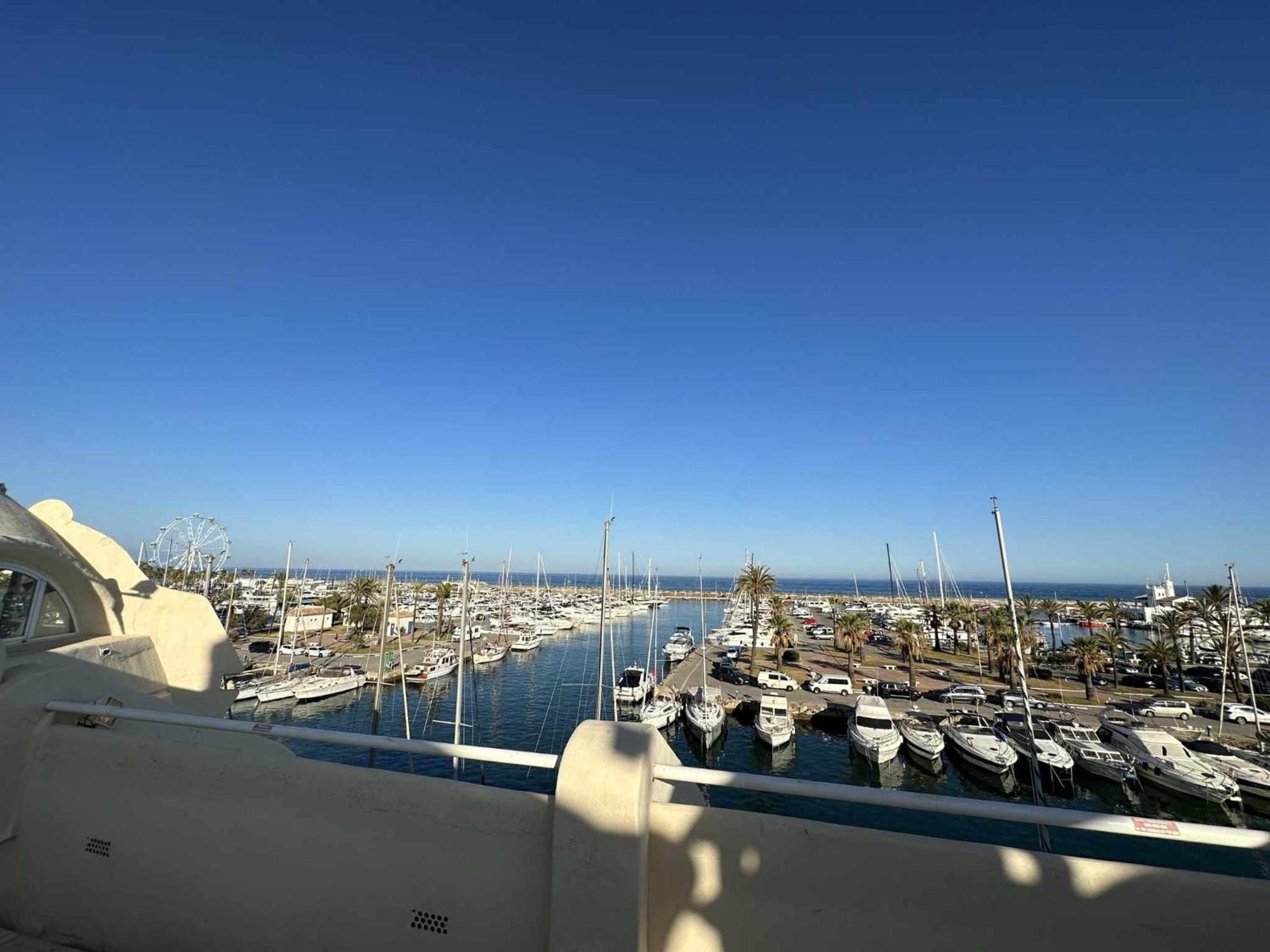 בנאלמדנה Nice Apartament In Puerto Marina מראה חיצוני תמונה