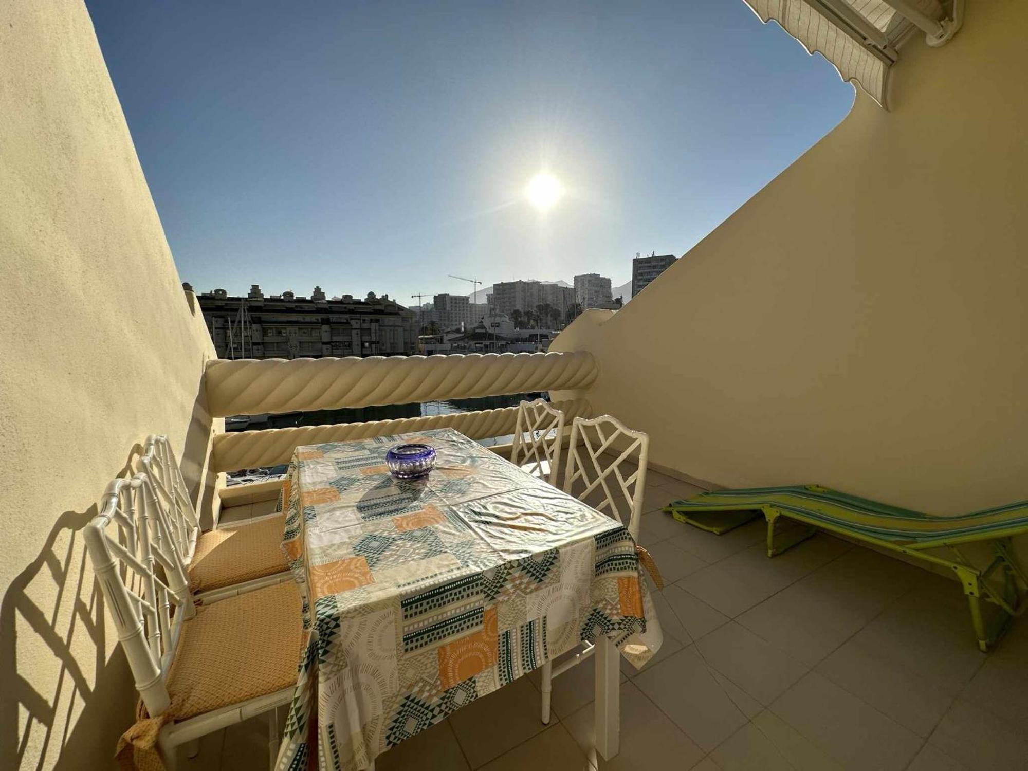 בנאלמדנה Nice Apartament In Puerto Marina מראה חיצוני תמונה