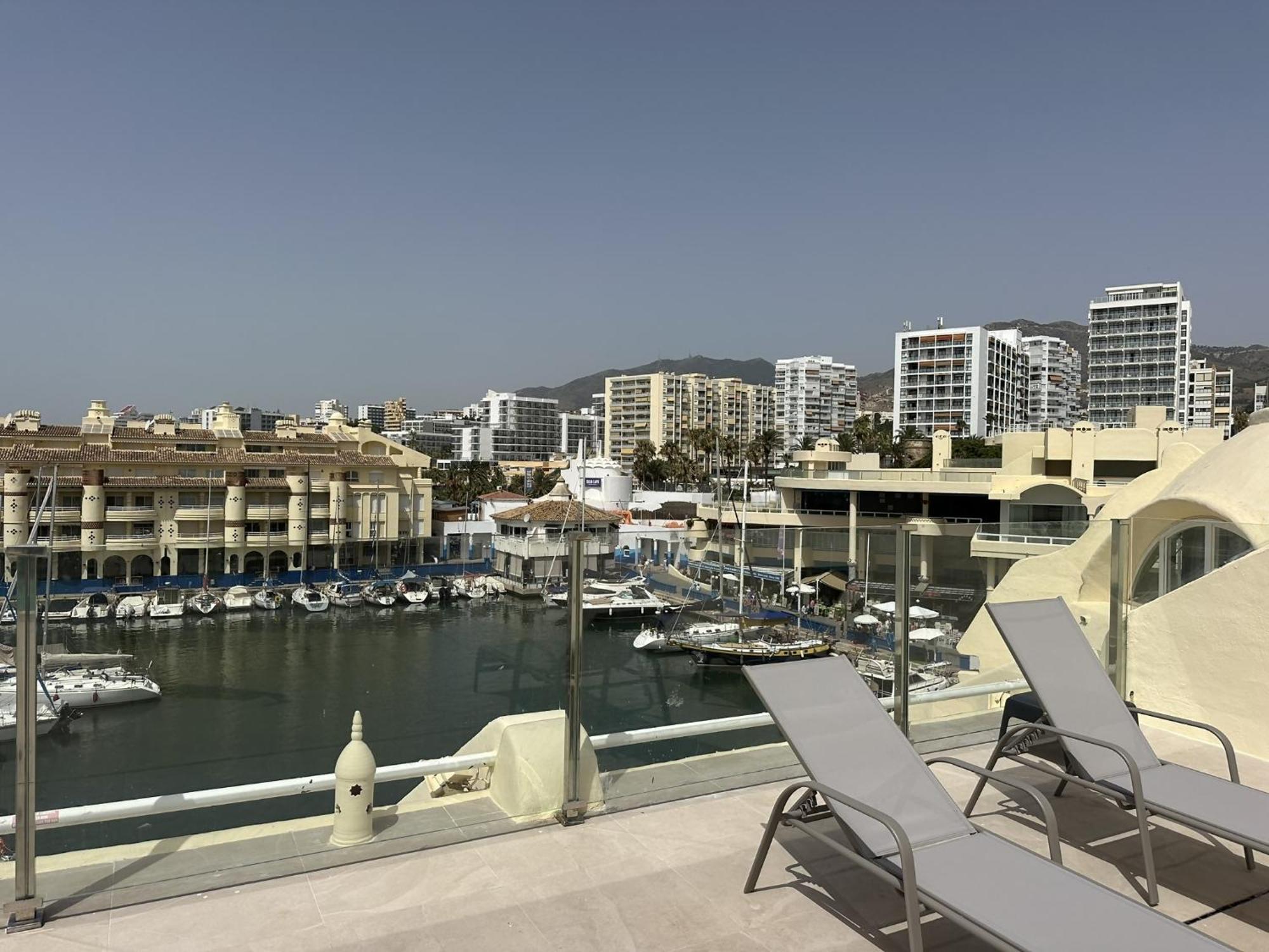 בנאלמדנה Nice Apartament In Puerto Marina מראה חיצוני תמונה