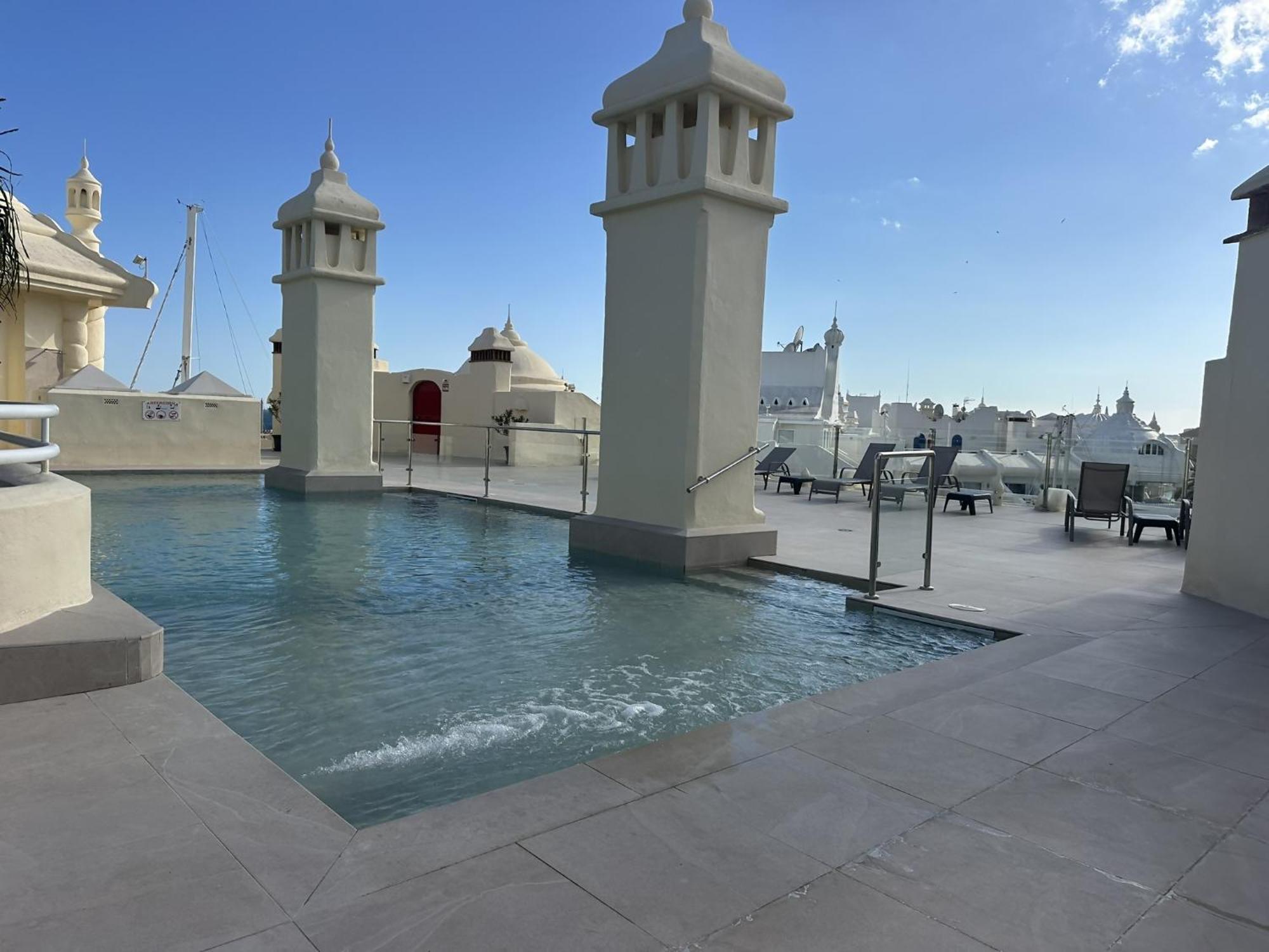 בנאלמדנה Nice Apartament In Puerto Marina מראה חיצוני תמונה